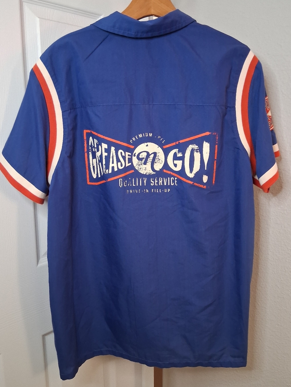 New Mens BDG Gas Station Mock Button Up Medium
